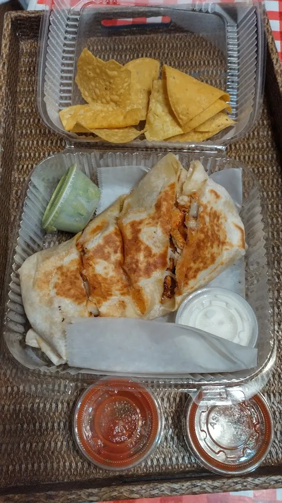 Chicken Quesadilla with Quac N Sour Cream